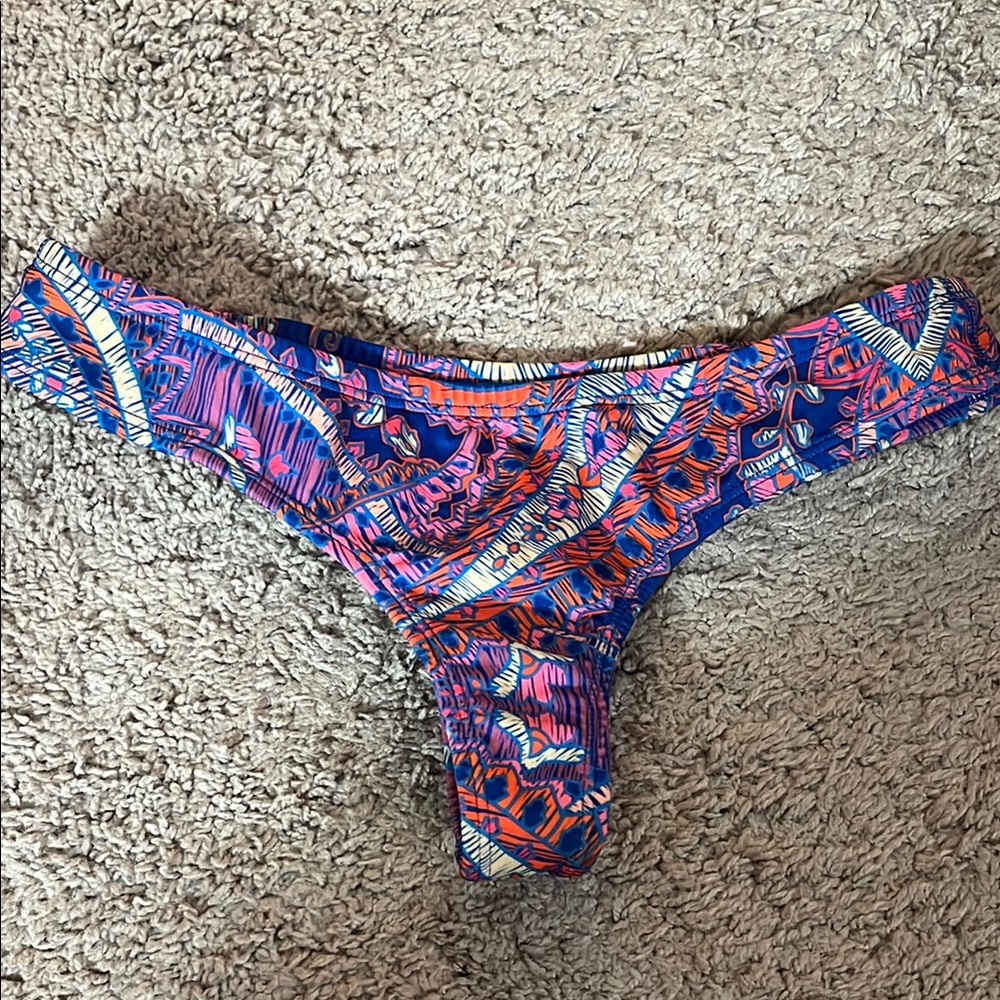 Jolyn Duke bottoms